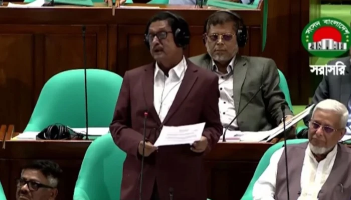 'জুলাই অভ্যুত্থানের সঙ্গে মুক্তিযুদ্ধের তুলনা করাটাই অন্যায়'