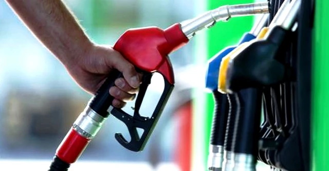 বিশ্ববাজারে আবারও বাড়ল তেলের দাম