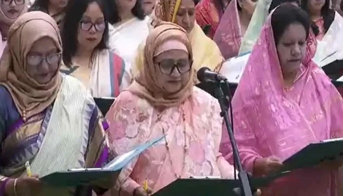 শপথ নিলেন সংরক্ষিত নারী আসনের ৪৯ এমপি
