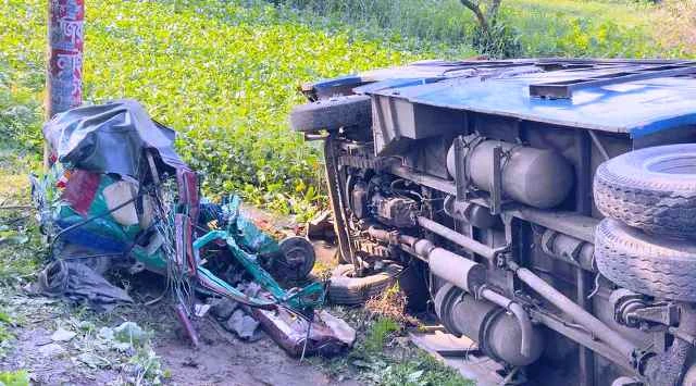 সুনামগঞ্জে বাসের ধাক্কায় ৫ জনের প্রাণহানি