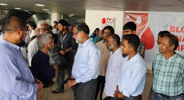 ইউরোপিয়ান ইউনিভার্সিটিতে রক্তদান কর্মসূচি পালিত