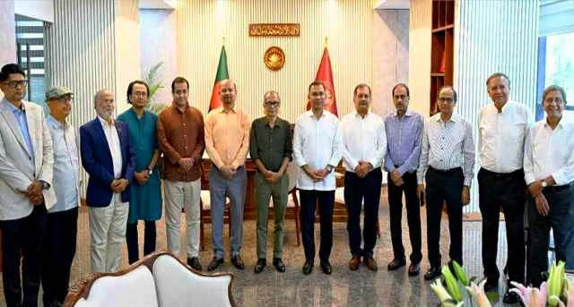প্রধানমন্ত্রীর সঙ্গে সম্পাদক পরিষদের বৈঠক