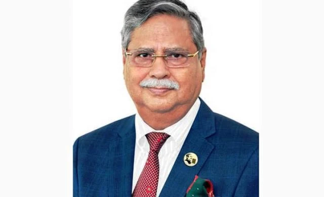 দেশে ফিরলেন রাষ্ট্রপতি