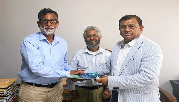 ইইউবির তিন স্টার চিহ্ন অপসারণ ও সমাবর্তনের অনুমোদন