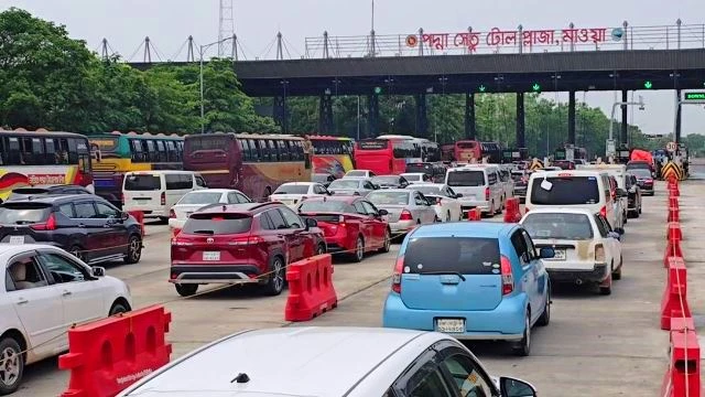 পদ্মা সেতুতে ৪ কোটি ৮০ লাখ টাকার টোল আদায়