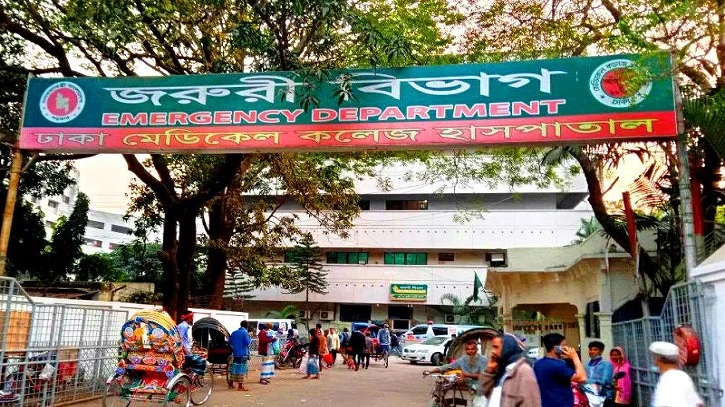 রাজধানীতে কোরবানি করতে গিয়ে ৮০ জন আহত