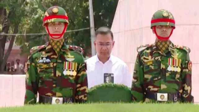 শহীদ প্রেসিডেন্ট জিয়াউর রহমানের সমাধিতে প্রধানমন্ত্রীর শ্রদ্ধা