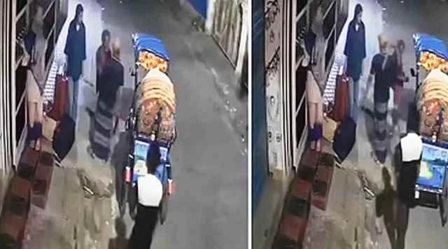 মোহাম্মদপুরে বাসার ফটকে ছিনতাইয়ের শিকার দুই নারী, ভিডিও ভাইরাল