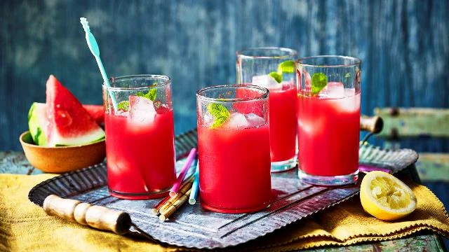 গরমের আরাম যেসব পানীয়