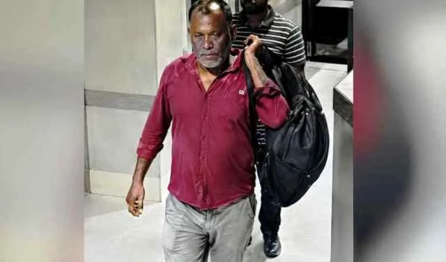 লাল টেলিফোনের তার চুরির পর এবার মন্ত্রণালয়ের ল্যাপটপ চুরি
