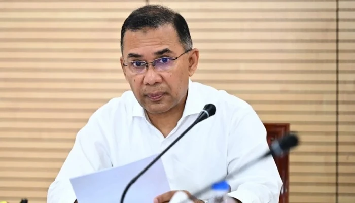 সরকারের তোষামোদ নয়, সত্য তুলে ধরতে হবে: প্রধানমন্ত্রী
