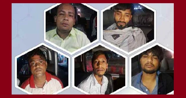 আদাবরে বিকাশ এজেন্টকে কুপিয়ে ছিনতাই, গ্রেফতার ৫