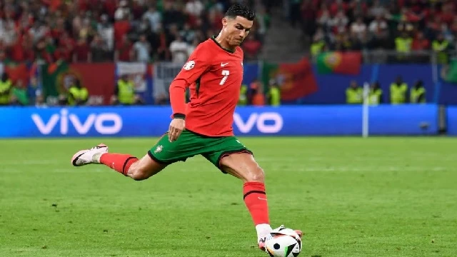 স্বপ্ন ছোঁয়ার মিশনে আজ মাঠে নামছেন রোনালদো
