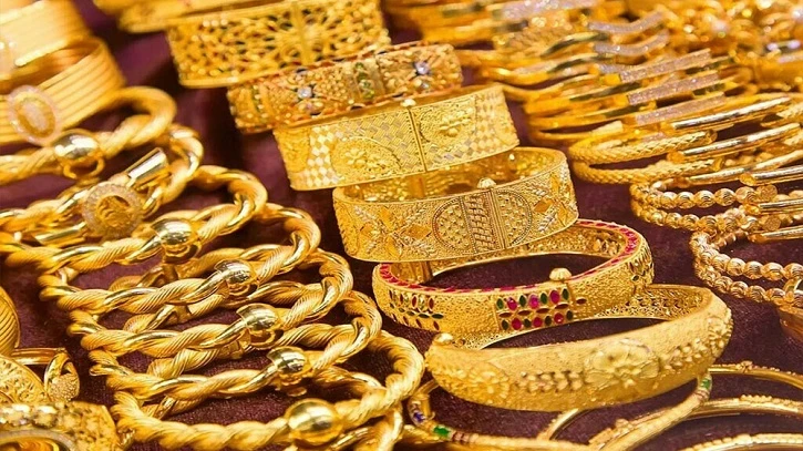 দেশের বাজারে আবারও কমলো সোনার দাম
