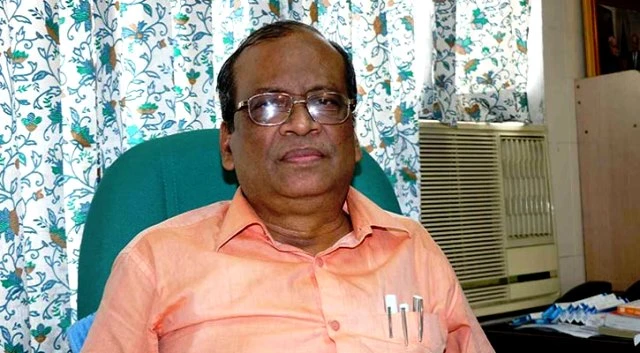 ডা. আবদুল্লাহর আজীবন নিয়োগ বাতিল, বেতন ফেরতের নির্দেশ