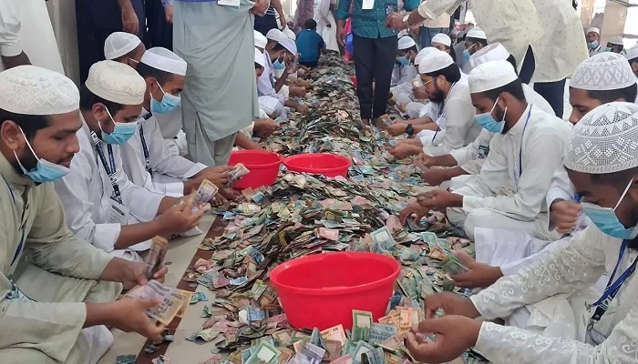 পাগলা মসজিদের দানবাক্সে এবার মিলল ১৫ কোটি ৯০ লাখ টাকা