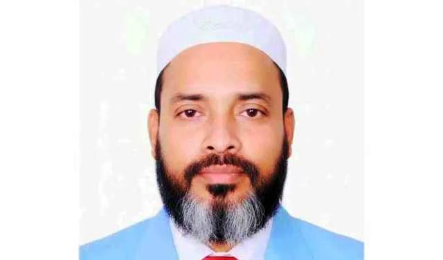 অনুদানের টাকায় দ্বিতীয় বিয়ে করলেন জুলাই শহীদের বাবা!