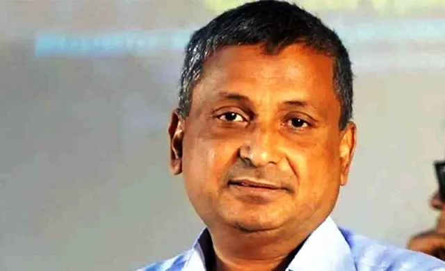 এমপি হিসেবে শপথ নিলেন সরোয়ার আলমগীর
