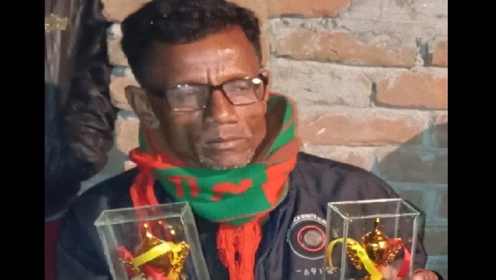 পাবনায় বাগানে পড়েছিল আ.লীগ নেতার গলা কাটা মরদেহ