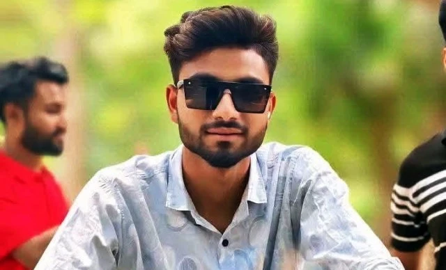 প্রবাসীর স্ত্রীর ঘরে মিলল যুবকের মরদহ, আটক ১