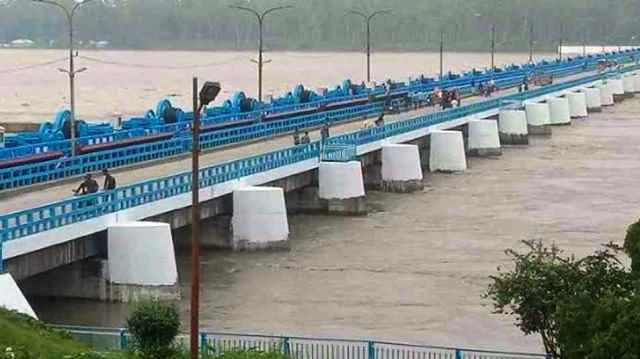 তিস্তার পানি বেড়ে বিপৎসীমার ছুঁই ছুঁই