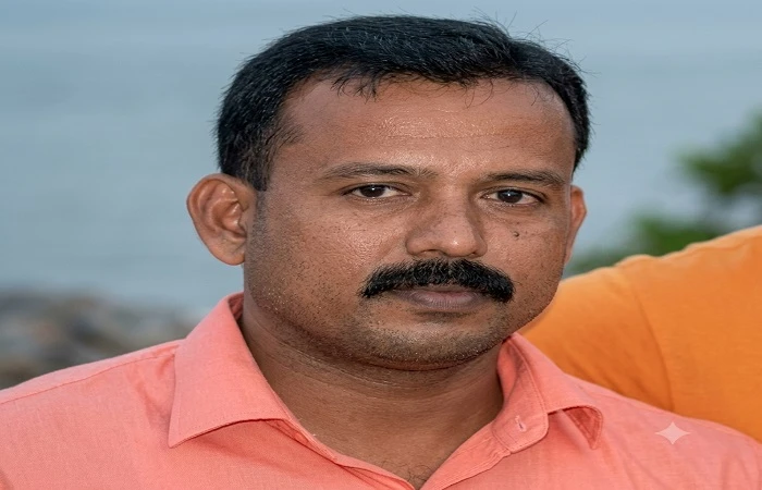 পাবনায় স্ত্রী ও বাবাসহ সহকারী খাদ্য পরিদর্শকের ১০ বছর কারাদণ্ড