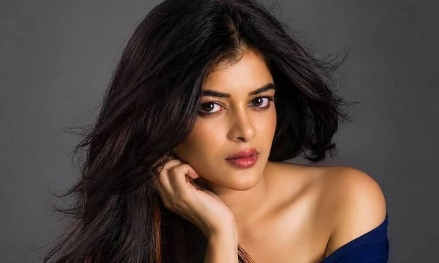 ঢাকাই সিনেমায় আসছেন 'পাখি' খ্যাত মধুমিতা!